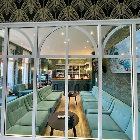 Hotel D'angleterre 3*