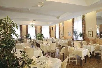 Hotel D'angleterre 3*