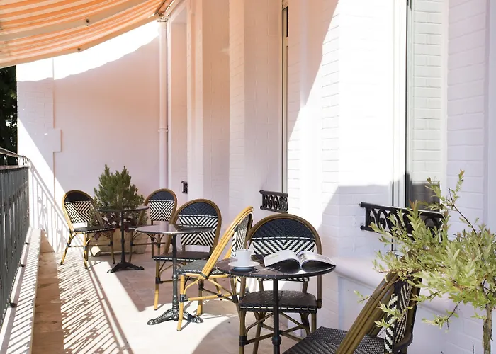 Szálloda D'angleterre 3*